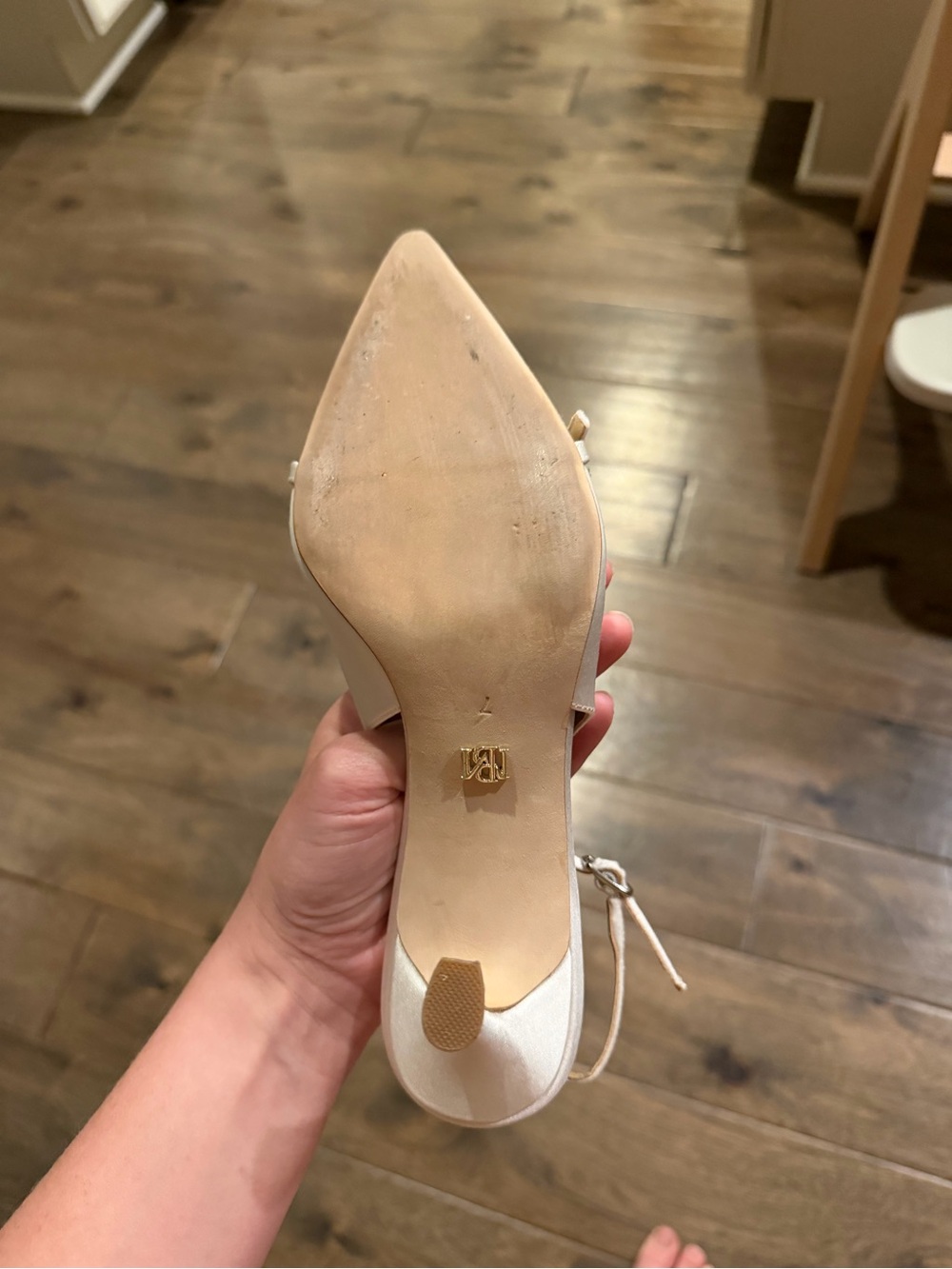 Badgley Mischka ANNMARIE - JEWELLED SLINGBACK POINTED TOE STILETTO PUMPS - WHITE - Picture 6 of 8